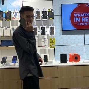 Meet your Posher, Ronnie